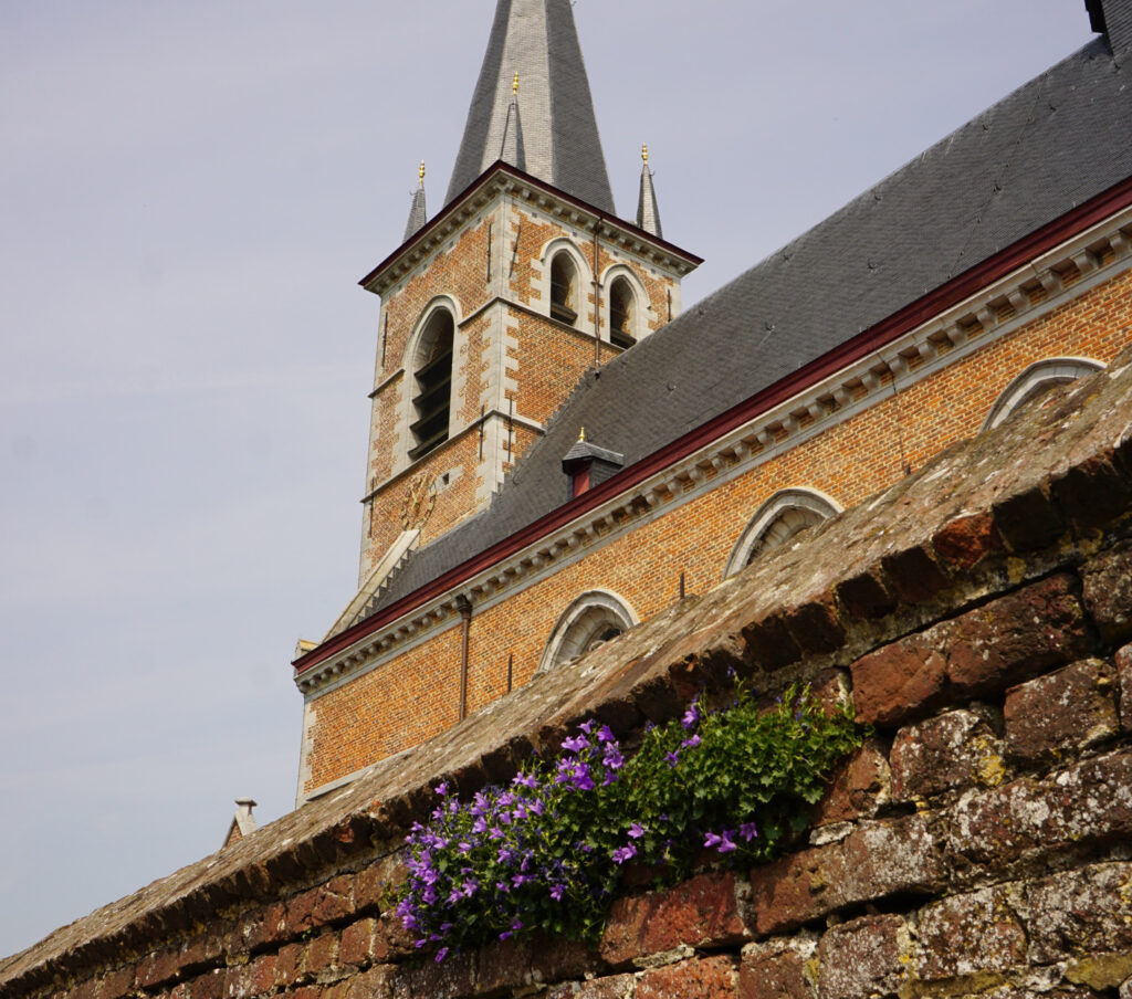 Onze-Lieve-Vrouwkerk te Bellingen